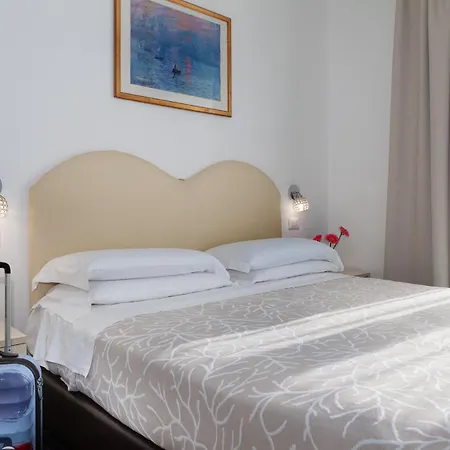 Momo Seaview Hotel-2