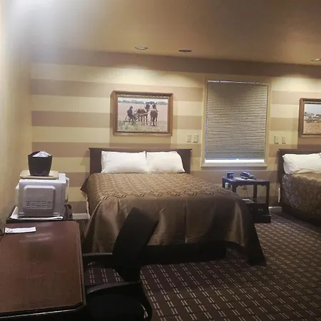 Classic Inn Lancaster-3
