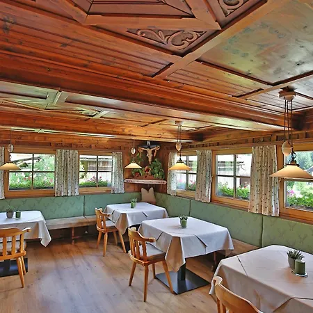 Hotel Garni Hanslerhof " Urlaub Am Bauernhof "-2