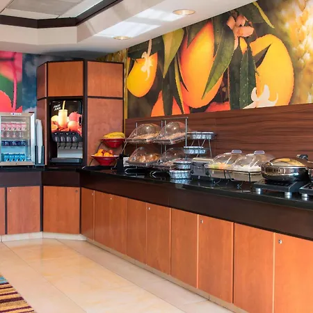 Fairfield Inn & Suites By Marriott Omaha Downtown-2