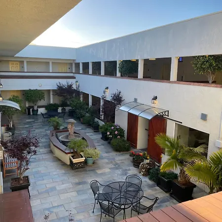 Airport Inn-2