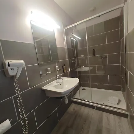 Urban Style, Hotel Le Cheval Noir, Saint-Etienne-2
