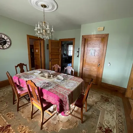 Wakamow Heights Bed And Breakfast-3