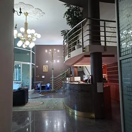 Europa Hotel És Étterem-3