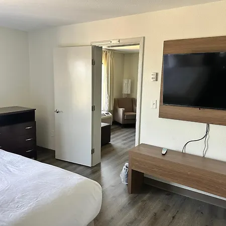 Mainstay Suites Conover-Hickory-2