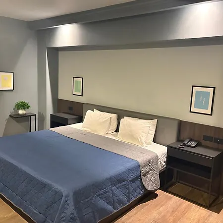 Hotel Le-Gar-2