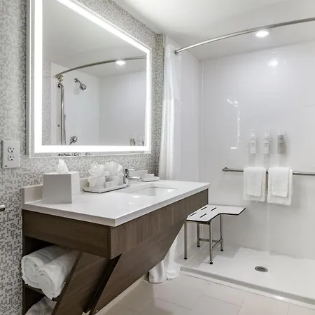 Home2 Suites By Hilton Bangor-3