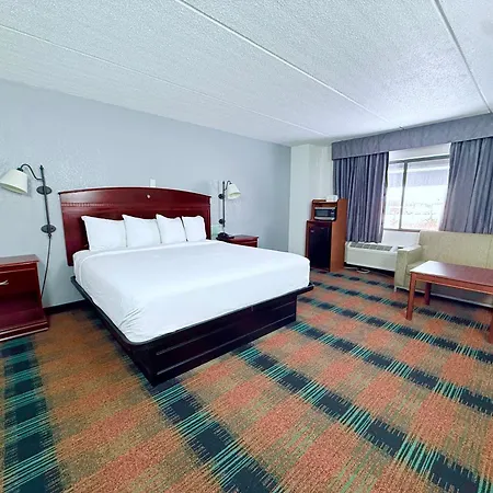 Baymont By Wyndham Michigan City-2