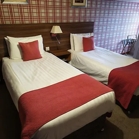 Chieftain Hotel-2