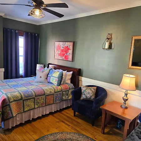 Firehouse Inn-2