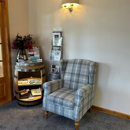 Karrawa Guest House-3