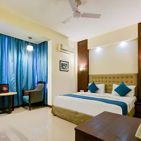 The Pamposh Hotel-3