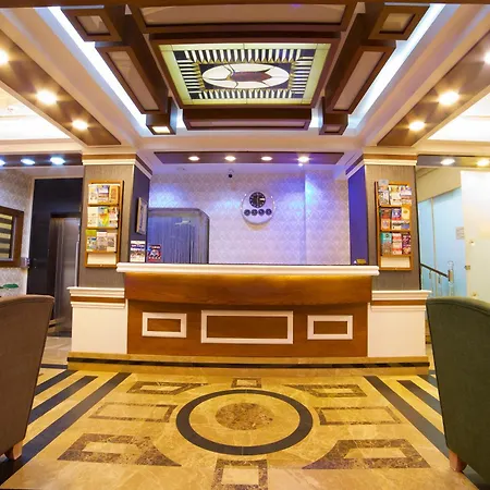 Weingart Black Pearl Hotel-2
