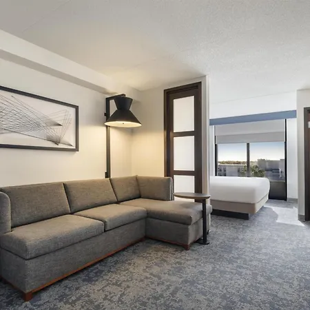 Hyatt Place Lakeland Center-2