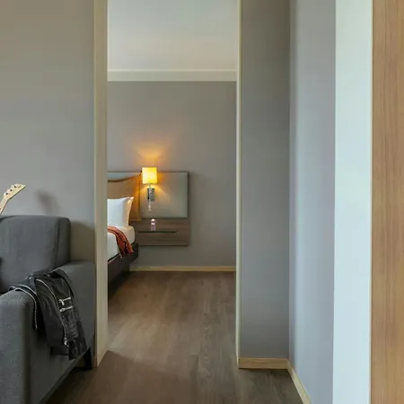 Moxy Milan Malpensa Airport-3