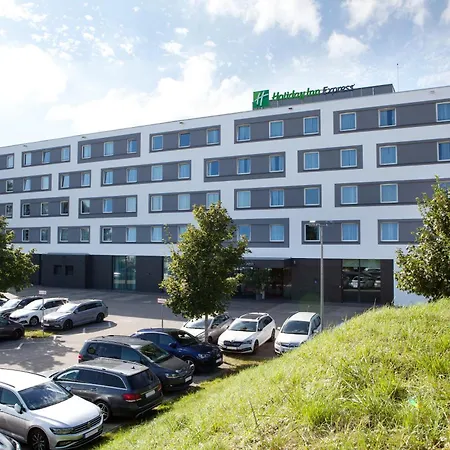 Holiday Inn Express Friedrichshafen By Ihg-2