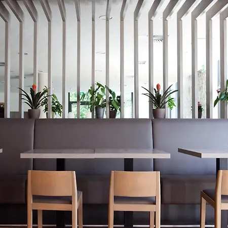 Holiday Inn Express Friedrichshafen By Ihg-3