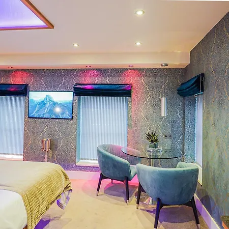 Church Suites By The Cranleigh Boutique-3