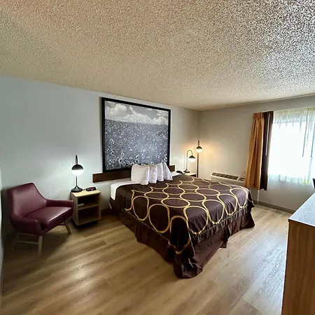 Super 8 By Wyndham Sterling Co-3