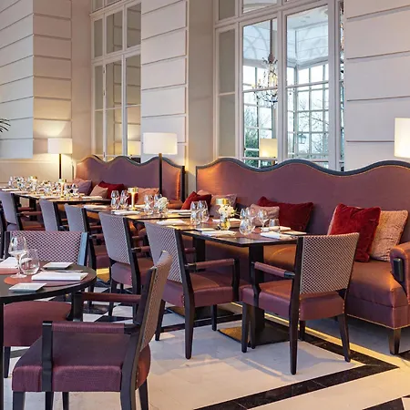 Waldorf Astoria Versailles - Trianon Palace-2