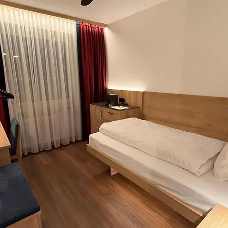 Hotel Antares Muenchen-3