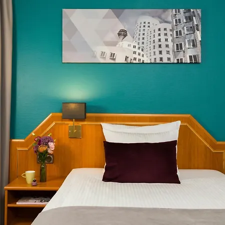 Leonardo Hotel Duesseldorf City Center-3