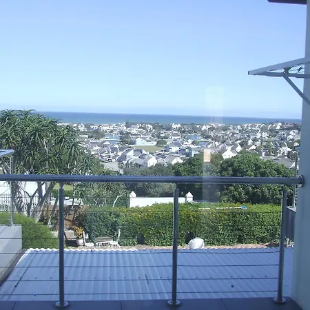 The Lookout Guest House-3
