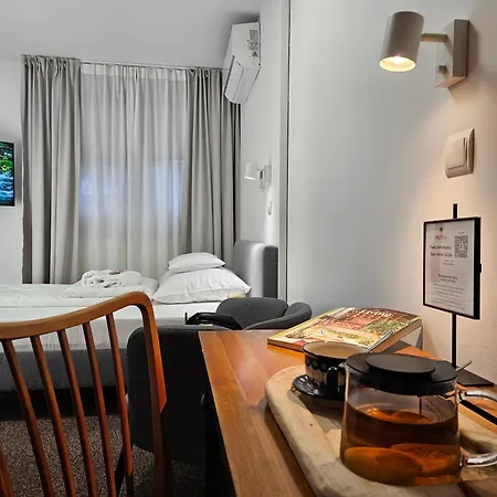 Hotel Protea Boleslawiec-3