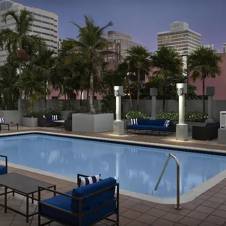 Hampton Inn Fort Lauderdale Downtown Las Olas Area-3