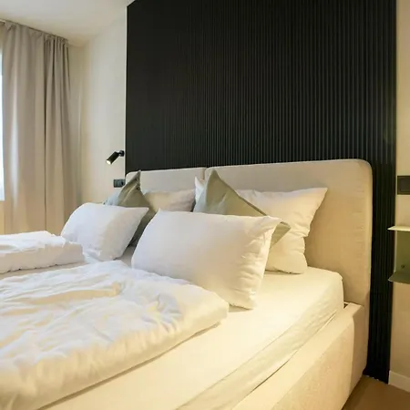 Hotel Weinhaus Kreuter-3