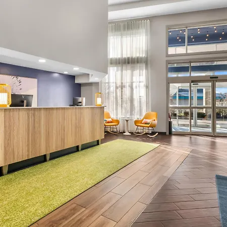 Spark By Hilton Salt Lake City Central-3