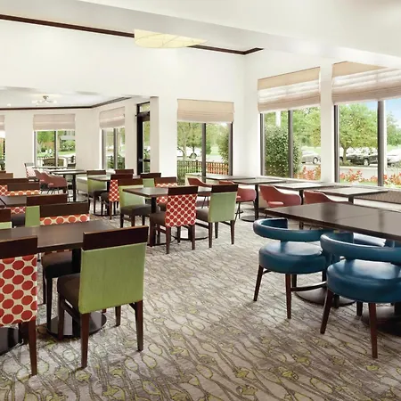 Hilton Garden Inn South Bend-3