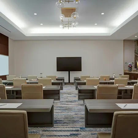 Renaissance Dallas Hotel-3