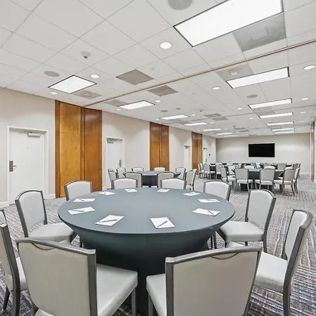 Hilton College Station & Conference Center-2