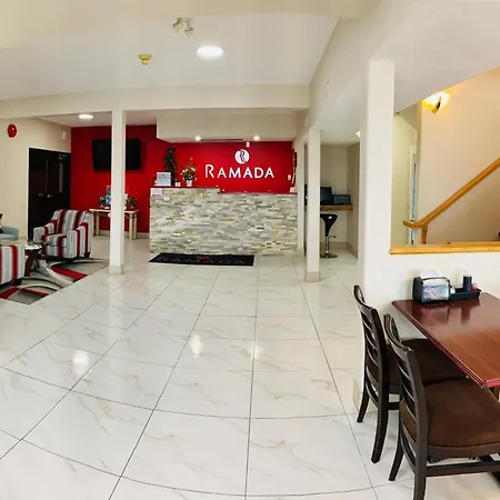 Ramada Limited 100 Mile House-3