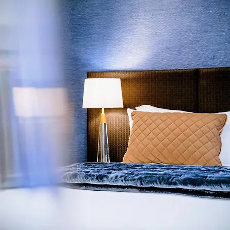 Gilmer Apartment Hotel-2