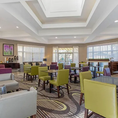 La Quinta By Wyndham Orlando Airport - On Property Food Trucks & Free Airport Shuttle!-3