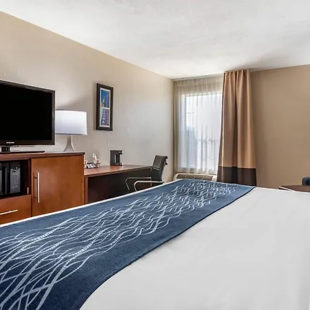Comfort Inn Birmingham - Irondale-2