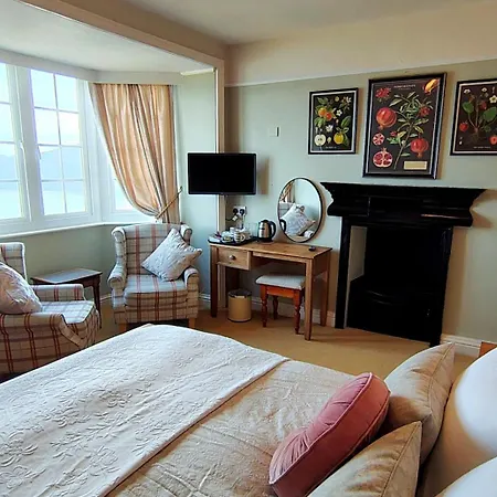 Chough'S Nest Hotel-3