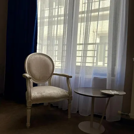 Hotel Vip-2