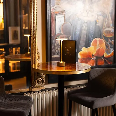 24 Royal Terrace-2