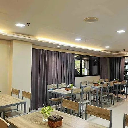 Travelbee Business Inn-2