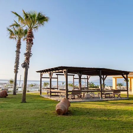 Grand Blue Beach Hotel-3
