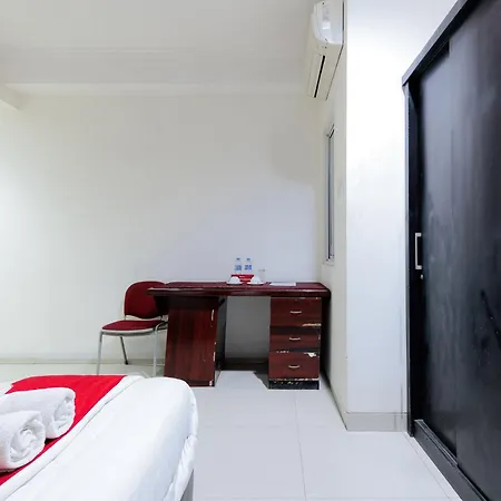 RedDoorz Plus @ Guntur Raya Setiabudi-3