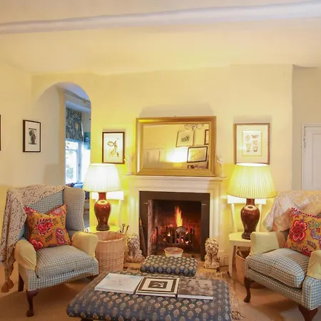 Grange Farm House-2
