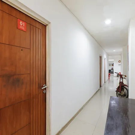 Reddoorz Near Cilandak Town Square-2