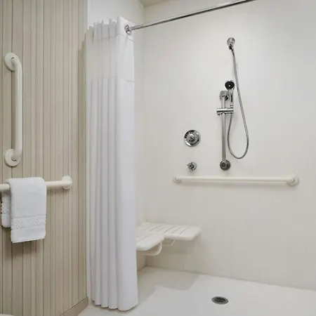 Courtyard By Marriott Fort Worth At Alliance Town Center-3