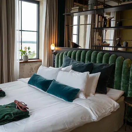 Steam Hotel-3