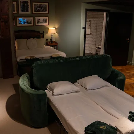 Steam Hotel-2