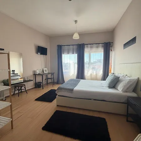 Oporto Trindade Residence-2